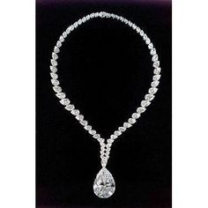 Gorgeous Pear Diamond Necklace 38 Carats White Gold 14K | HarryChadEnt.com Elizabeth Taylor Diamond, Elizabeth Taylor Jewelry, Cartier Necklace, Diamond Necklaces, Harry Winston, Royal Jewels, Fabulous Jewelry, Elizabeth Taylor, I Love Jewelry