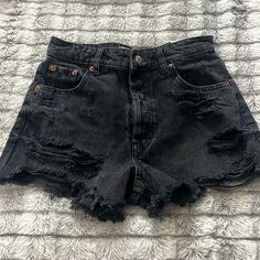 Cute Stylish High Waisted Zara Denim Shorts Size 34 Eur / Us 2 Black Color Never Worn Nice High Quality Denim Short No Returns Black Zara Jeans With Pockets, Zara Black Jeans With Pockets, Zara High-rise Black Shorts, Zara Black Mid-rise Jeans, Zara High Waist Distressed Bottoms, Zara Black Denim Bottoms, Black Denim Bottoms By Zara, Black Baggy Shorts, Downtown Pants