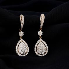 Détails du produit
Brillez le jour de votre mariage avec ces éblouissantes boucles d'oreilles de mariée en moissanite. Motif en forme de poire avec pavés de pierres pour un maximum d'éclat et d'élégance.

Informations sur le produit

SKU
SHP-Boucles d'oreilles032230450


Poids
6,38 g (environ)



INFORMATIONS MOISSANITE

Nombre de pierres
166 pièces


Poids total
3,62 carats (environ)


Dimension (environ)
Rond-0,80X0,80 mm-10 Pièces
Rond-0,90X0,90 mm-8 Pièces
Rond-1,20X1,20 mm-10 Pièces
Rond-1, Bridal Drop Earrings, Bridal Earrings Drop, Signature Jewelry, Round Moissanite, Timeless Jewelry, Shine On, List Style, Ear Jewelry, Conflict Free Diamonds