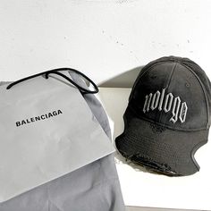 Authentic Balenciaga Nologo Cap In Black And Grey Cotton Drill. Purchased In Paris. Barely Used, About Twice. Comes In Original Duster And Shopping Bag. Balenciaga Black, Grey Cotton, Black Gray, Balenciaga, Accessories Hats, Black And Grey, Mens Accessories, Man Shop, Paris