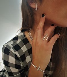 "Smooth concord lobe cuffs, plain ear lobe stacking cuffs, womens silver suspender earrings, minimal huggie hoop curved bar lobe earring set Welcome to my shop! ✈️ DHL EXPRESS SHIPPING AVAILABLE, 1-3 BUSINESS DAYS DELIVERY! ✔️ PLEASE MAKE SURE TO SELECT IT, RIGHT BEFORE YOUR PURCHASE! ❗️ ❗️ DON'T FORGET TO ADD YOUR CELL # AT THE \"NOTE TO SELLER\" SECTION IF YOU CHOOSE DHL! BY FILLING YOUR CELL NUMBER YOU EARN THE BENEFIT TO CHOOSE BETWEEN 6 DIFFERENT DELIVERY OPTIONS! INSTRUCTIONS WILL BE SENT Suspender Earrings, Ladies Silver Rings, Padlock Necklace, Earrings Minimal, Curved Bar, Womens Ring, Heart Choker, Midi Ring, Midi Rings