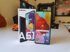 the new samsung a5 is in its box and it's ready to be shipped