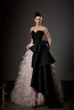 Exquisite Gowns, Opera Gloves, Outfits Dress, Strapless Sweetheart Neckline, Fashion Gowns, Fairytale Dress, فستان سهرة, Gowns Of Elegance, Gala Dresses