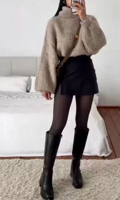 casual Korean fall outfit: cozy sweater + black mini skirt + long boots Boot Office Outfit, Asymmetrical Sweater Outfit, Canada Outfit Ideas, Cold Night Outfit, Hockey Game Outfits For Women, Canada Outfits, Hockey Outfit, Vinter Mode Outfits, Looks Pinterest