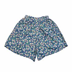 "Cute 70s vintage high waisted shorts. Decorated with a floral daisy pattern & pleated detailing. Made from 65% rayon 35% cotton ▪️ Label size is 1 and best fits women's size 6 (24\" - 26\" waist). The waistband is elasticated but has only a little bit of give. Button & zip fly fastening on the side ▪️ Length - 18.5\" ▪️ Inseam - 4\" ▪️ Hem width of each leg - 16\" 🎨 Colour - Blue, Green, White, Yellow & Brown 💚 Excellent retro condition 💥 FREE UK SHIPPING 📦 Bundle discounts available on orders of 2+ items ✅ Tracked worldwide shipping 🌍 Europe - £7   🌎 Rest of the world - £10 ‼️ Please check your address at checkout ⛔️ No returns      1970s festival rise multicoloured wacky crazy beach cute flowers ditsy print boho cottage tea farm core 7307R-PP58-110" Floral Print Shorts For Spring Day Out, Retro Printed Bottoms For Spring, Summer Bottoms With Floral Print For Day Out, Floral Print Summer Bottoms For Day Out, Summer Floral Print Bottoms For Day Out, Spring Green Cargo Shorts, Summer Printed Cotton Bottoms, Summer Printed Cotton Shorts, Printed Cotton Summer Bottoms