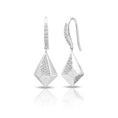 The perfect mix of modernity and classical sculpture come together in the Prisma Collection by Belle Étoile. Dimensions of pavé-set sterling silver create unique cubic structures to delight the senses. Be edgy with the Prisma Collection. Description: White stones set into rhodium-plated, nickel allergy-free, 925 sterling silver. VE-17033-01 Dimensions: 11mm width by 30mm height Classical Sculpture, Nickel Allergy, Diy Jewelry Necklace, White Stones, The Senses, Shell Jewelry, Earrings White, Flower Earrings Studs, White Earrings