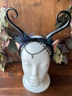 Renaissance Accessory Cosplay. Perfect for Medieval, Renaissance fair, Cosplay, Halloween,  THE COLORS: SAME AS THE PICTURE. THE HORNS Attach to a black headband and comes with a lace of beads. THE SIZE OF THE HORNS 4 inches tall. THE ELF EARS Short Fea Elf ear, made of soft latex. This item it will send on STANDARD MAIL (2 to 5 business days). in USA If you need sooner, please upgrade the shipping. Follow me for promos at: www.etsy.com/shop/JVDesignAndEngraving JV Design & Engraving on Instagra Fantasy Costume Accessories For Larp And Cosplay Events, Themed Costume Accessories For Cosplay With Ears, Elven Costume Accessories For Cosplay Events, Elven Costume Accessories For Cosplay, Black Fantasy Costume Accessories For Larp, Gothic Ears Costume Accessories For Cosplay, Gothic Costume Accessories With Ears For Cosplay, Adjustable Gothic Costume Accessories For Fantasy Events, Cat Ears Costume Accessories For Cosplay Events