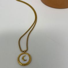 This is our Moon necklace, a delicate and beautiful piece for any occasion. Size: 45 cm Charm: 1,3cm Material: Stainless steel Colour: Gold, white Tarnish resistant Free delivery on all Uk orders. Same day dispatch orders before 2pm, Royal mail 2d class Jewellery Minimalist, Aesthetic Necklace, Necklace Moon, Moon Charm, Moon Necklace, Royal Mail, Charm Necklace, Gift For Her, Etsy Accessories