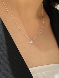 Editor's NotesIt's a necklace designed with luxurious Swarovski. It is simple, calm, and clean with a design that is easy to wear for a daily look.- To emphasize neck line- Goes well with any outfits- Aesthetic- Simple but point item- Clear and glitteringMeasurements(in.)- Size: 16.14 + 2.16 in.Composition & Care- Silver 925, SwarovskyDesigner- by Primaute Swarovski Necklace Aesthetic, Elegant Sterling Silver Charm Necklace For Everyday, Elegant Silver Chain Charm Necklace, Elegant Everyday Charm Necklace With Simple Design, Dainty Silver Necklace With Sparkling Details, Dainty Silver Sparkling Necklace, Sterling Silver Minimalist Solitaire Choker, Minimalist Sterling Silver Solitaire Necklace On Clavicle Chain, Minimalist Sterling Silver Solitaire Necklace With Clavicle Chain