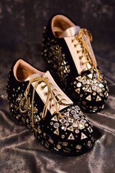 Black sneaker wedges with closed shoe pattern, all over geometric pattern, metallic zari, mirror, beads, cut dana embroidery and front lacing tie-up. - Aza Fashions Velvet Mirror, Mirror Beads, Quirky Shoes, Dream Shoe, Sneaker Wedges, Bridal Sneakers, Shoe Makeover, Bride Photos, Diy Sneakers