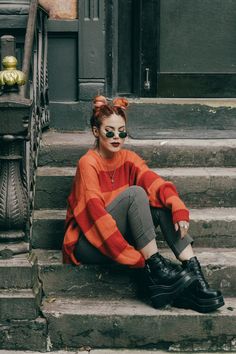 Luana Luanna Perez Outfits, Le Happy Outfits, Luanna Perez, Tokyo Street Fashion, Fashion 90s, Orange Outfit, Grunge Look