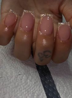 Shorties Overlay Nails, Outfits To Get Your Nails Done In, Glittery Acrylic Nails Short, Gold Glitter French Tip Nails Short, Simple Overlay Nails, Short Acrylic Nails Tapered Square, Short Birthday Set Nails, Short Square Acrylic Nails Birthday, Cute Short Work Nails