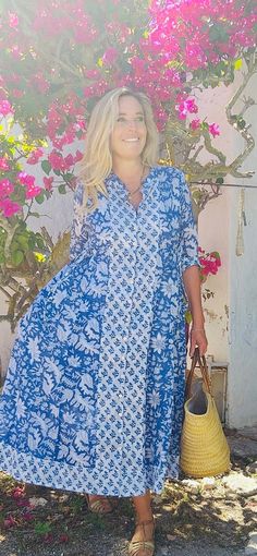 my favourite dress , I travel around the world and try to find  the most beautiful prints and fabrics for make the finest kaftans for all the occasion. I found my rangoli dress which I love , it's suitable for all sizes as you can tight  it to your required size .  made with a beautiful blue and white Mediterranean mix flower block print this is a master piece of hand block art  Ashape dress with lots of elegant details and fitting  shell button in front , littke belt on sides to tighten to your Flower Block Print, Plus Size Boho Dress, Ibiza Dress, Chic Plus Size, Plus Size Boho, Beautiful Prints, Master Piece, Block Art, Beach Fashion