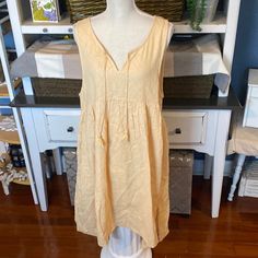 Free People Light Peach Sleeveless Boho High Low Dress Size Large, Nwt Sleeveless Apricot Dress For Summer, Apricot Sleeveless Summer Dress, Apricot Sleeveless Dress For Vacation, Summer Apricot Sleeveless Dress, Apricot Sleeveless Sundress For Spring, Apricot Sleeveless Spring Dresses, Sleeveless Apricot Sundress For Spring, Casual Apricot Sleeveless Sundress, Apricot Sleeveless Sundress For Beach