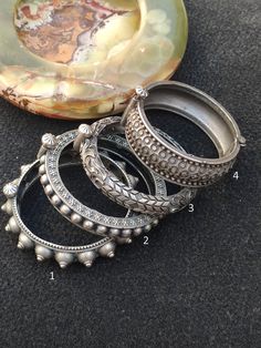 You will receive very 1 Brass Bangle  Oxidized Brass Vintage bangle Charm Antic look Tribal bangle Beautiful Bangle Gift for her Brass Bangle jewelry   .   Metal : brass   ( 1 ) Inner Diameter :  2.3"  approx.  ( 2 ) Inner Diameter : 2.2"  approx.  ( 3 ) Inner Diameter : 2.1"  approx.  ( 4) Inner Diameter :  2.2"  approx. Quantity : 1 Bangle  Many thanks for you visit my store ♥ if you have any question please contact us. For wholesale Price Please Convo me. You can order different items as many Silver Round Bohemian Beaded Bracelets, Bohemian Silver Beaded Round Bracelets, Bohemian Stackable Wedding Bracelets, Bohemian Beaded Bangle Bracelet For Wedding, Bohemian Metal Beaded Stackable Bracelets, Stackable Bohemian Metal Beaded Bracelets, Bohemian Bangle Cuff Bracelet For Wedding, Bohemian Bracelets With Oxidized Finish, Bohemian Jewelry With Round Bracelet Strap