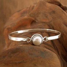 Aesthetic Moon Silver Bracelet Designs, Silver Aesthetic, Aesthetic Moon, Pearl Bangle Bracelet, Silver Jewelry Cleaner, White Pearl Bracelet, Single Pearl, Bangle Jewelry, Pearl Bangle