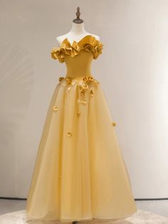 Strapless Bridal Dress,Yellow Wedding Dress, Unique Bridal Dress,Chic Glowing Dress, Prom Dresses Strapless, Yellow Wedding Dress, Chic Prom Dresses, Yellow Gown, Strapless Prom Dress, Puffy Dresses, Prom Dresses Yellow, Dress Colour