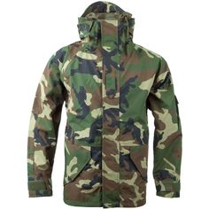 Tactical Fashion, Army Clothes, Snow Skirt, Gore Tex Jacket, Woodland Camo, Army Jacket, Military Gear, Fashion Suits, Outdoor Jacket