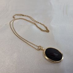 Check out 14K Onyx Necklace, Vintage Yellow Gold, 18" Chain, Large 3/4" Oval Natural Stone, the latest item I added on eBay! #eBay #eBaySeller Estate Jewelry For Sale, Shifting Closet, Bezel Necklace, Black Onyx Necklace, Book Jewelry, Onyx Jewelry, Onyx Necklace, Yellow Gold Chain, Necklace Vintage