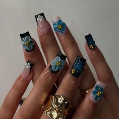 ⋆｡°❀༄💙    #nailsxkay #nailsnailsnails #apresnails #gelx #gelxnails #prettynails #trendynails #naildesign #nailart #nailextentions #bombnails #cutenails #baddienails #nailinspo #pinterestnails #trendynails #explore #explorepage #scvnails #calinails #LAnails #summernails #nailsofinstagram #LAnailtech #flowernails #3dflowers #blacknails #bluenails #squarenails #airbrushnails #auranails Artsy French Tip Nails, Black Colorful Nails, Henna Nails, Airbrush Nails, Diy Acrylic Nails, Grunge Nails, French Acrylic Nails