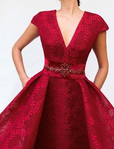 Amaranth Cusp Gown – Teuta Matoshi Detailed Black Dress, Ruby Dress, Teuta Matoshi, Classy Dresses, Affordable Prom Dresses, Cherry Dress, Red Tea, Luxury Dresses, Queen Dress