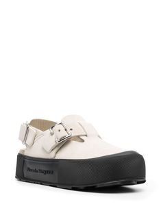 Balenciaga Track, Planet People, Balenciaga Triple S, Derby Shoes, Espadrille Shoes, Party Shoes, Light Beige, Fashion Watches, Calf Leather