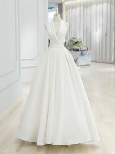 White Fitted A-line Ball Gown, White A-line Wedding Dress, White A-line Dress For Wedding, Fitted V-neck Wedding Dress For Banquet, A-line Prom Dress With Sweep Train, Elegant V-neck Wedding Dress With Sweep Train, White V-neck Wedding Dress With Sweep Train, White A-line Ball Gown For Wedding, A-line Ball Gown For Wedding Or Prom