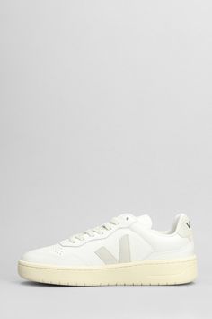 V-90 Sneakers in white leather, round toe, laces, side leather logo , logo back, recycled rubber sole, 100% leather, Made in Brazil Marine Serre, Recycled Rubber, Made In Brazil, Sneaker Wedge, Leather Logo, Sneaker Brands, Luxury Shop, Yoga Wear, Online Bags