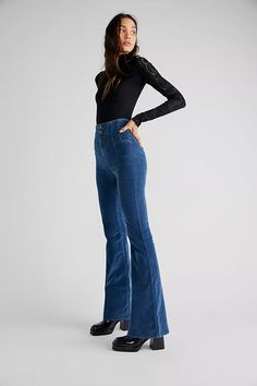 Jayde Cord Flare Jeans | Free People Flare Jeans Outfit, Jeans Free People, All Jeans, Vintage Flare, Weekly Outfits, Boho Clothing, Flare Pants, Jeans Style, Boho Outfits