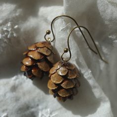 Pinecone Earrings, Lizzie Hearts, Boho Earring, Rustic Boho, Funky Jewelry, Earring Jewelry, Pretty Jewellery, Cute Jewelry, Boho Earrings