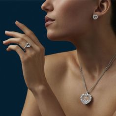 Hearts Icon, Chopard Happy Hearts, Chopard Earrings, Chopard Happy Diamonds, Chopard Jewelry, Diamond Icon, Dancing Diamond, Diamond Heart Ring, Heart Motif