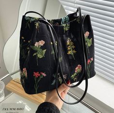 Stay stylish on the go with this mid-size shoulder bag featuring beautiful flower embroidery. Made with high-quality materials and spacious enough for all your essentials, this bag is perfect for both casual and formal occasions. Material: Polyester. Flowers Tote Bag, Embroidered Shoulder Bag, Flowers Tote, Embroidered Handbag, Floral Handbags, Embroidered Tote Bag, Beg Tangan, Embroidered Tote, Fabric Tote Bags