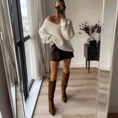 Heel Heights: 3.5 Inches New With Tag Blogger’s Favorite Zara Best Sellers Zara New Collection Zara 2022 Suede Boots Outfit, Brown Boots Outfit, Brown Knee High Boots, Satin Shorts, Shein Outfits, Suede Boots Knee High, Fall Fits, Outfit Inspo Fall, Zara Shoes