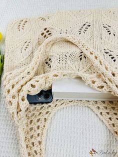 BirdinBag - Chic Hollow Out Double Handle Crochet Bag - Perfect for Vacation Handle Crochet Bag, Fashion Tote Bag, Beach Shop, Tropical Style, Bags Tote, Word Wrap, Crochet Bags, Tote Purse, Vintage Knitting