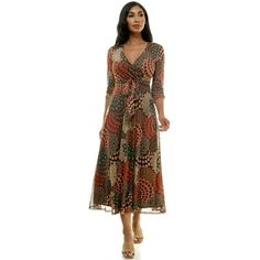 Unveil your inner radiance in the Harlow & Rose Faux Wrap Maxi Dress. This flowing silhouette, crafted from a breezy summer mesh, flatters every curve with a self-belting waist that cinches your figure for a romantic look. Imagine strolling hand-in-hand on a date night or leaving a lasting impression at a special celebration. The all-over print and chic ruching at the cuffs add a touch of femininity, perfect for unforgettable moments. Whether it's work, an anniversary, birthday, wedding, or a ca Flattering Dresses For Plus Size, Black Bridal Dresses, Flowy Summer Dresses, Amazon Dresses, Blue Party Dress, Wrap Maxi Dress, Chiffon Evening Dresses, Flowy Maxi Dress, Strapless Maxi Dress