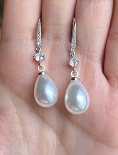 Women's Pearl Drop Earrings Jewelry Classic Precious Stylish Simple Earrings Jewelry White For Wedding Party 1 Pair Wedding Party Accessories, Mother Wedding Dress, Wholesale Dress, Simple Earrings, Wedding Bridesmaid Dresses, Pearl Drop Earrings, Pearl Drop, Jewelry Party, Mother Of The Bride