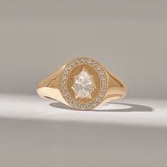 Elevate your style with the Pear Diamond Oval Signet Ring. Crafted from your choice of 14k, 10k, or 18k solid gold, this solitaire pinky ring features a teardrop-shaped diamond set in an elegant design. It's a chunky little finger ring that adds a touch of sophistication to your look, making it perfect for women who appreciate fine jewelry. 𝐈𝐭𝐞𝐦 𝐃𝐞𝐭𝐚𝐢𝐥𝐬 * Gold KT: 10K, 14K, 18K * Custom Gold Color: Rose Gold, Yellow Gold, White Gold * Width of Top: 11.95x11.81MM * Width of Band: 2.90M Elegant Gold Signet Ring With Single Cut Diamonds, Elegant Gold Signet Ring With Cubic Zirconia, Hallmarked Gold Signet Ring With Cubic Zirconia, Yellow Gold Cubic Zirconia Signet Ring With Pave Setting, Luxury Yellow Gold Cubic Zirconia Signet Ring, Signet Rings Women, Custom Signet Ring, Diamond Signet Ring, Citrine Ring