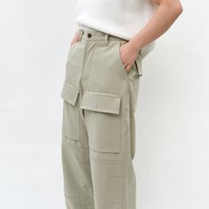 New With Tags. "Relaxed-Fit Lightweight Stretch Polyester-Blend Twill Cargo Pants." Features: Belt Loops, Four-Pockets, Zip-Fly, Flap Pockets At Front. Made In South Korea. 78% Polyester, 17% Rayon, 5% Spandex. Retails $270 Tag Size Mens Small Waist 73.5cm/29" Rise 33.5cm/13.25" Inseam 79.75cm/31.38" Utility Multi Functional Versatile Pant Trousers Wide Straight Oversized Loose Pant Slacks Tan Olive Ssense Oakand Fort Cos Everlane Urban Tapered Leg Pants With Welt Pockets, Urban Tapered Leg Pants, Streetwear Trousers With Welt Pockets, Relaxed Fit Tapered Leg Cargo Pants With Pockets, Utility Bottoms With Multiple Pockets For Spring, Spring Cargo Pants With Pockets For Workwear, Urban Spring Bottoms With Patch Pockets, Utility Baggy Bottoms With Welt Pockets, Khaki Workwear Bottoms With Pockets