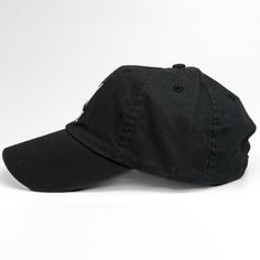 New ** Bye ✈︎ The classic unstructured dad hat. Unisex 100% light-weight chino twill Unstructured, six-panel, low-profile Pre-curved visor Adjustable buckle closure Size: 6 5/8" - 7 3/8" Classic Adjustable Baseball Cap, Casual Visor With Adjustable Fit And Curved Brim, Casual Curved Brim Visor With Adjustable Fit, Casual Adjustable Visor With Curved Brim, Casual Curved Brim Adjustable Visor, Classic Six-panel Adjustable Baseball Cap, Classic Adjustable Six-panel Baseball Cap, Black Six-panel Dad Hat For Everyday, Black Six-panel Dad Hat