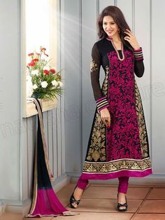 . Suit Designs Indian Style, Frocks Design, Kameez Designs, Dresses By Pattern, Salwar Dress, Kids Frocks Design, Dress Salwar Kameez, Indian Salwar Kameez, Wear To Work Dress