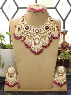 A Kundan Meena Polki bridal jewelry set can make a beautiful gift for occasions like weddings, anniversaries, birthdays, Mother's Day, and more. It's a thoughtful present for your wife, sister, or anyone celebrating a special event. The intricate craftsmanship and traditional design of Kundan Meena Polki jewelry make it a timeless and elegant choice. Whether it's for a Punjabi wedding or any other celebration, it's sure to be cherished.https://jewellerybypooja.etsy.com Heavy Jewellery, Bridal Jewels, Bridal Choker, Gold Bridal Jewellery Sets, Polki Jewellery, Punjabi Wedding, Sister Wife, Jewellery Sets, Gold Necklace Set