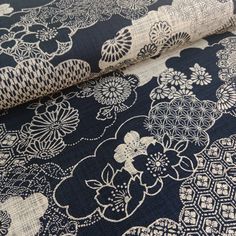 Indigo Cream Kasuri Traditional Japanese Print Fabric on - Etsy Blue And White Fabric, Quilt Sewing Patterns, Japanese Print, Japanese Textiles, Japanese Patterns, Ethnic Patterns, Japanese Prints, Japanese Fabric, Japanese Design