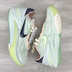 Light Green Shoes, Gt Cut 2, Nike Volleyball Shoes, L A, Preppy Shoes, Volleyball Shoes, Shoe Inspo, Swag Shoes, Nike Green