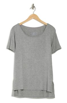 Add something cozy and comfortable to your wardrobe with this signature scoop neck t-shirt. French Connection, Heathers, Nordstrom Rack, Neck T Shirt, Light Grey, Scoop Neck, Short Sleeves, Slip On, Nordstrom