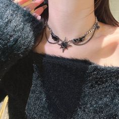 Length: 41-50cm Silver Star-shaped Choker For Party, Trendy Metal Charm Choker Necklace, Edgy Silver Star-shaped Jewelry, Black Alloy Necklace With Adjustable Chain, Black Alloy Punk Necklace, Gothic Clavicle Chain Choker For Party, Punk Star-shaped Necklace For Parties, Black Choker Necklaces For Party, Edgy Adjustable Star-shaped Jewelry