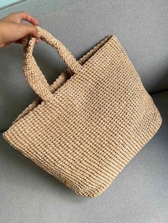 Size: 47cm*35cm*15cm It comes with Dust box, Care manual, Tag, and Paper bag. New Handbags, Luxury Bags, Wellness Design, Paper Bag, Clutch Bag, Things To Come, The Originals, High Quality, Leather