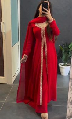 Wedding Type Dresses, Trending Tops For Women 2024, Latest Stylish Suits Design, Plazo Suit Design Latest, Latest Party Wear Dresses, Easy Fancy Dress, Simple Frock Design, Trendy Outfits Indian