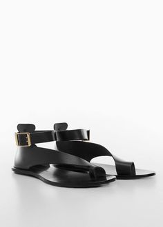 Elegant T-strap Sandals With Tang Buckle, Chic Sandals With Toe Loop And Strap, Chic Toe Loop Sandals With Strap, Chic Leather Sandals With Tang Buckle, Chic T-strap Sandals With Buckle And Single Toe Strap, Chic Leather T-strap Sandals, Chic Leather Toe Ring Sandals With Removable Insole, Chic Leather T-strap Slingback Sandals, Leather Double Strap Toe Ring Sandals With Buckle