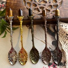 Tigers Eye Crystal Witch Spoon  Stir up some magick with our REAL CRYSTAL intention spoons! Our crystal witch spoons are handcrafted and made to order. We start with a high quality zinc alloy ornate spoon base and adorn them with genuine crystals to create magickal intention spoons. They are food safe and perfect for stirring intention and magick into your tea or coffee, scooping incense and herbs, and decorating your altar. They also make the perfect witchy gift! Spoons are approximately 4.25"- Witchcraft Tools, Crystal Witch, Altar Tools, Crystal Altar, Witches Altar, Lapis Lazuli Crystal, Tiger Eye Crystal, Clear Quartz Point, Witchy Decor