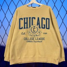 Chicago Ilinois college state athletic Unisex Sweatshirt vintage style University Alumni Crewneck Jumper Pullover on Storenvy College Hoodies Aesthetic, Fall Varsity Sweatshirt, Collegiate Crew Sweatshirt With Graphic Print, Oversized Collegiate Crew Sweater, Oversized Sweater With Ribbed Cuffs For Campus, Collegiate Crew Sweatshirt For Fall, Sporty College Sweatshirt For Fall, Oversized Crew Sweater For Campus, Collegiate Fall Sweatshirt For Streetwear